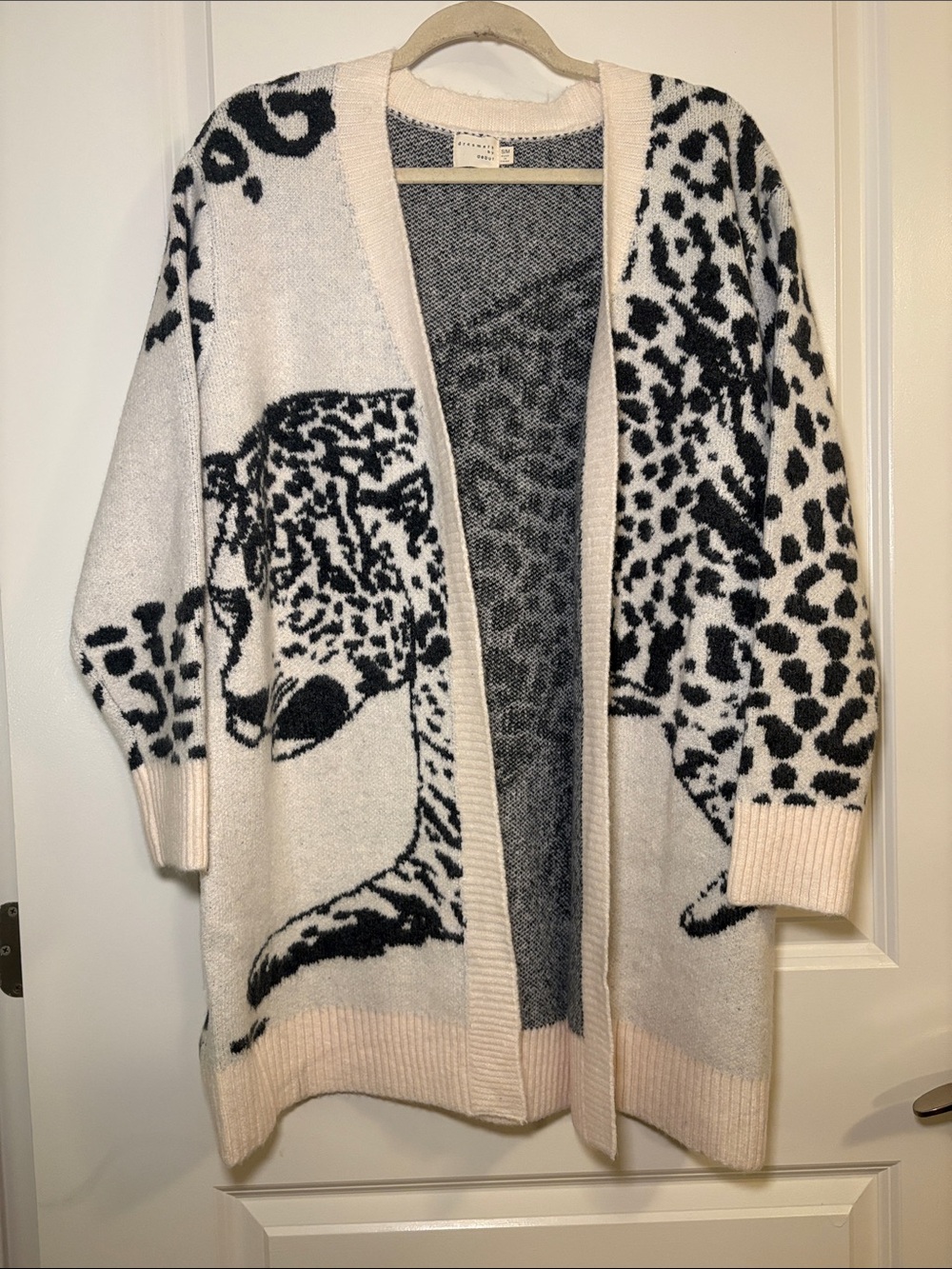 Leopard-Print Open Cardigan Sweater - Cream & Black
